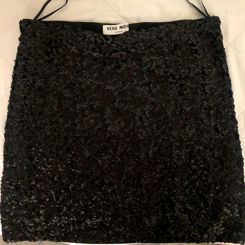 Black Sequined Mini Pencil Skirt by Vero Moda